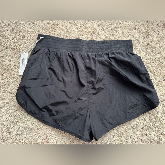 NWT Z Supply Black Athletics Shorts - Picture 1 of 4